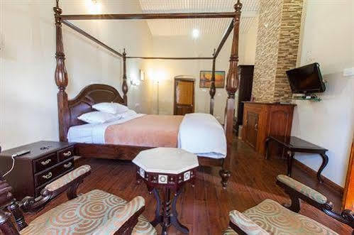 אוטי Bouganvilla Resort מראה חיצוני תמונה